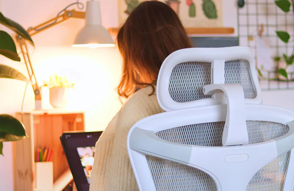 Hernie Discale Lombaire : Guide de Choix d'une Chaise de Bureau
