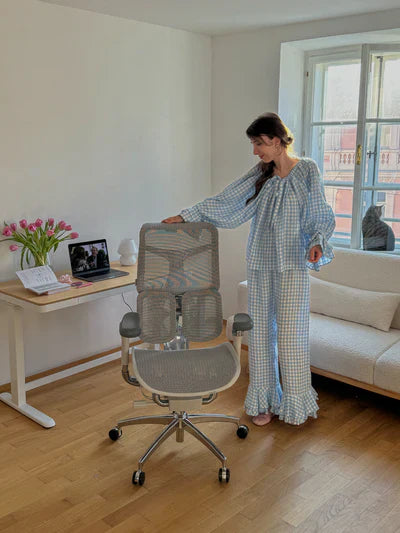 Levez-vous, asseyez-vous, recommencez – grâce à votre bureau réglable en hauteur !